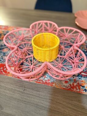 Pink Woven Flower Tray with Yellow Center Basket